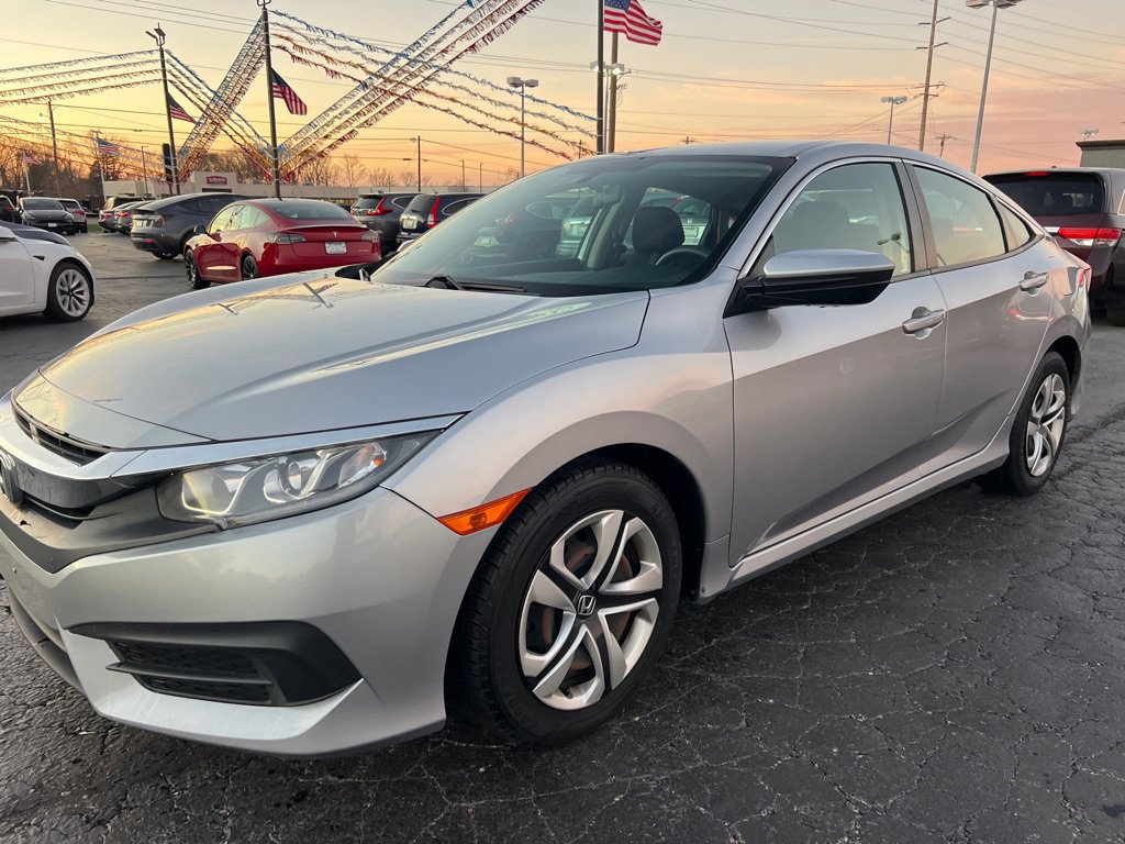 Used 2018 Honda Civic LX image 3