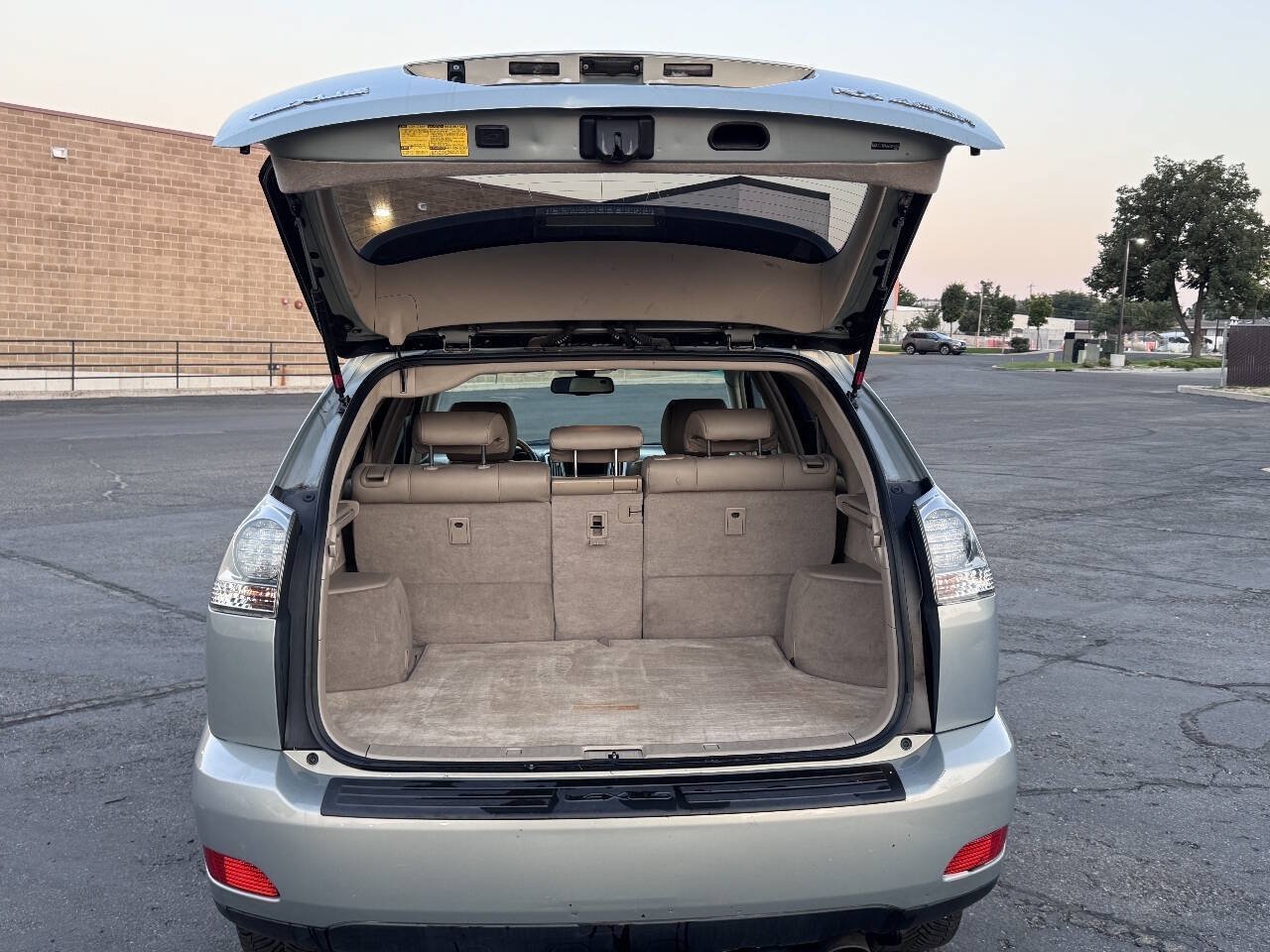 Used 2007 Lexus RX 400h AWD image 8