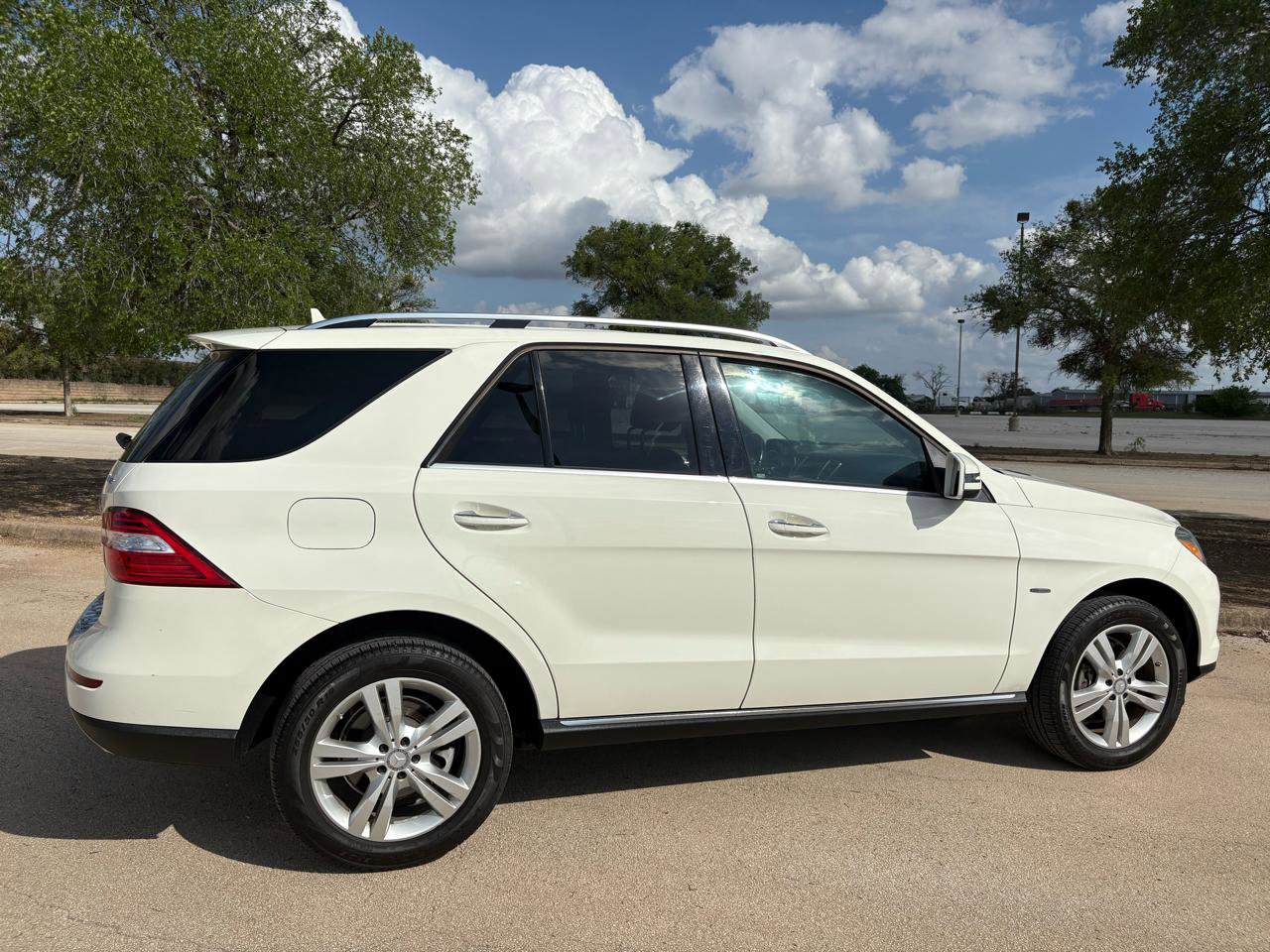 Used 2012 Mercedes-Benz ML 350 4MATIC image 59