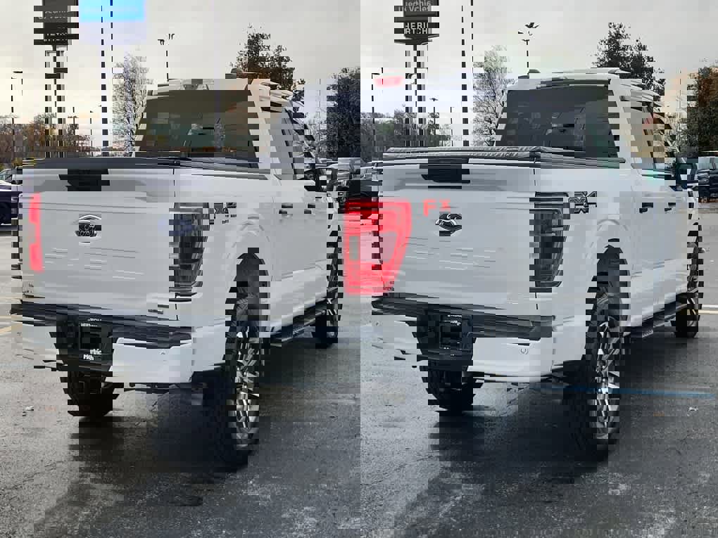 Used 2021 Ford F150 XL w/ STX Appearance Package image 3