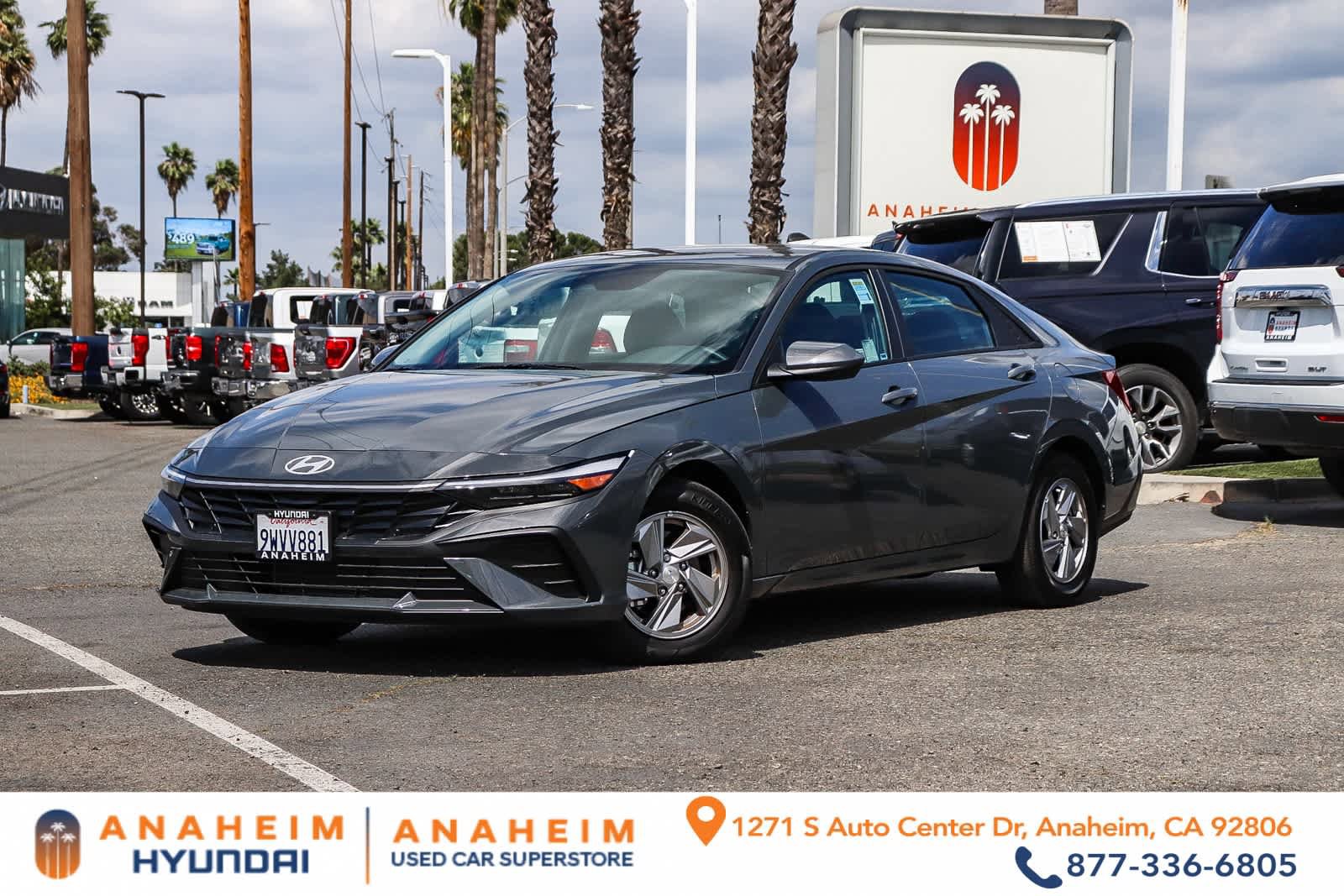 Used 2025 Hyundai Elantra SE w/ Cargo Package
