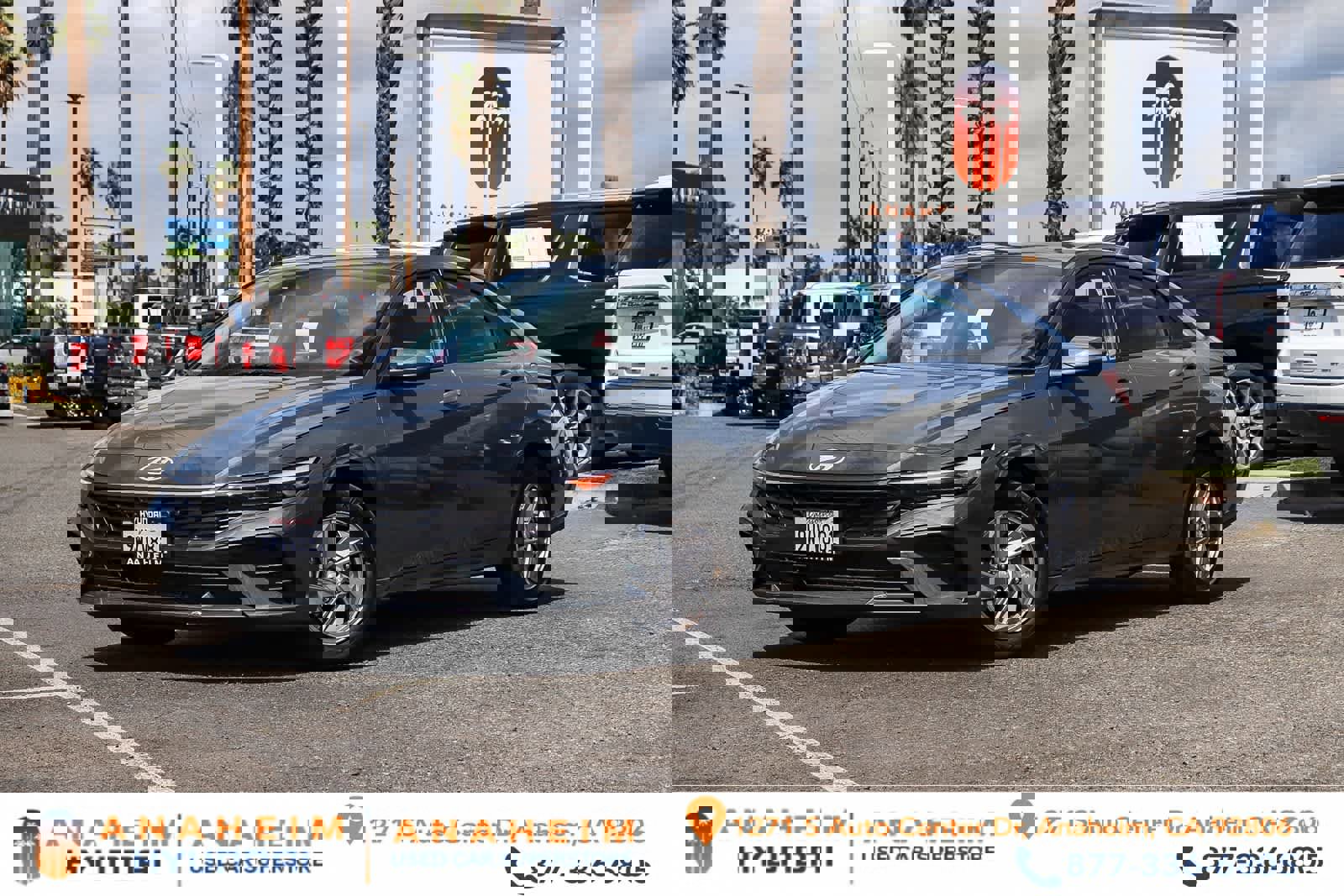 Used 2025 Hyundai Elantra SE w/ Cargo Package image 1