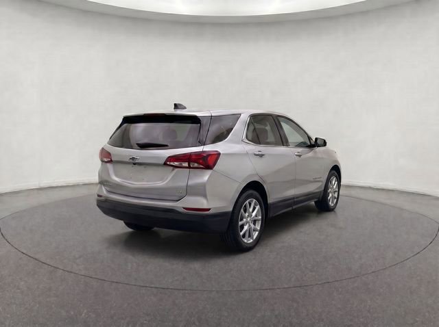 Certified 2024 Chevrolet Equinox LT w/ LPO, Floor Liner Package FWD image 4