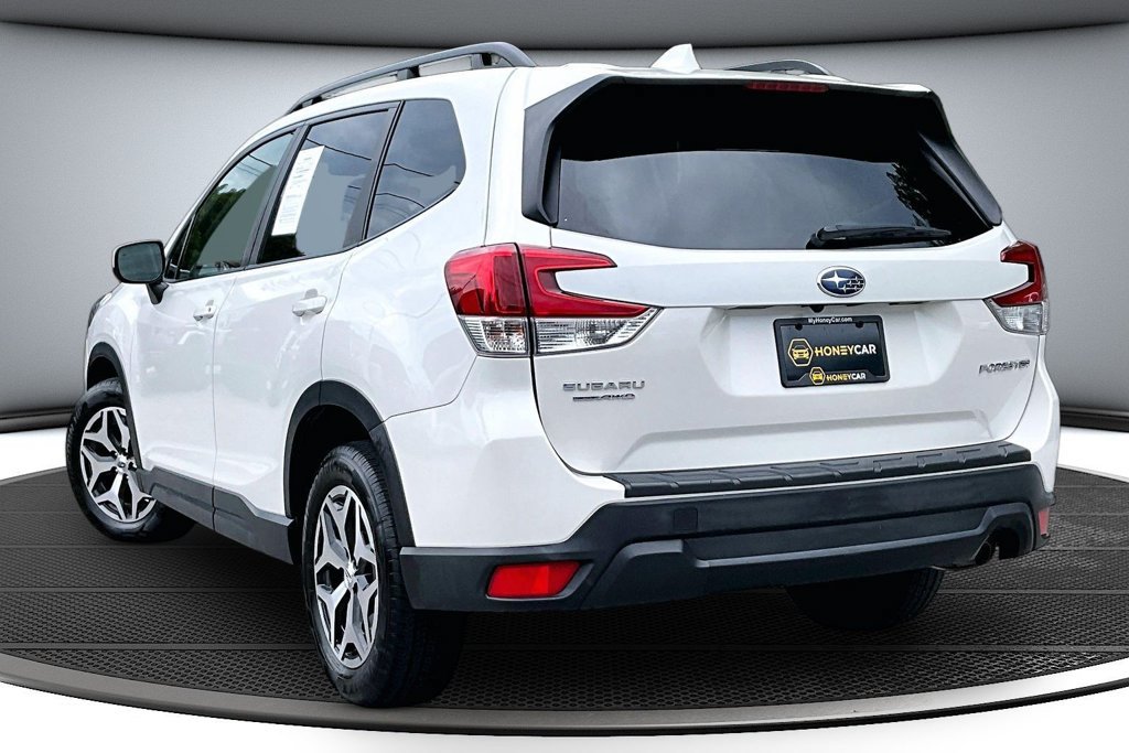 Used 2023 Subaru Forester Premium AWD/4WD image 4