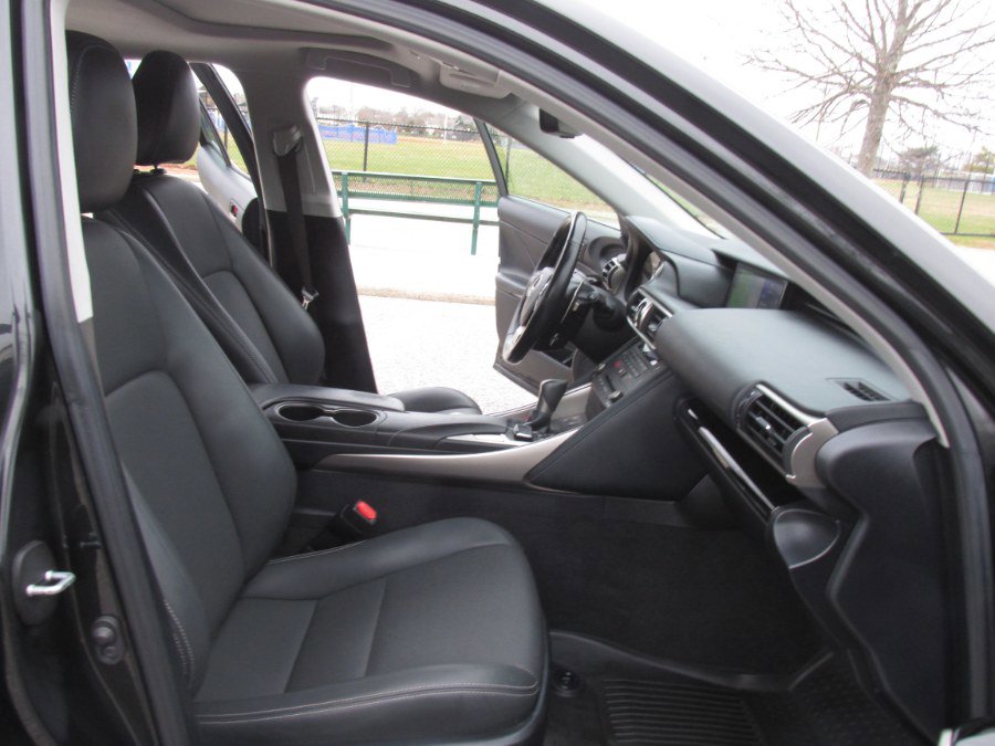 Used 2020 Lexus IS 300 AWD w/ Premium Package image 61