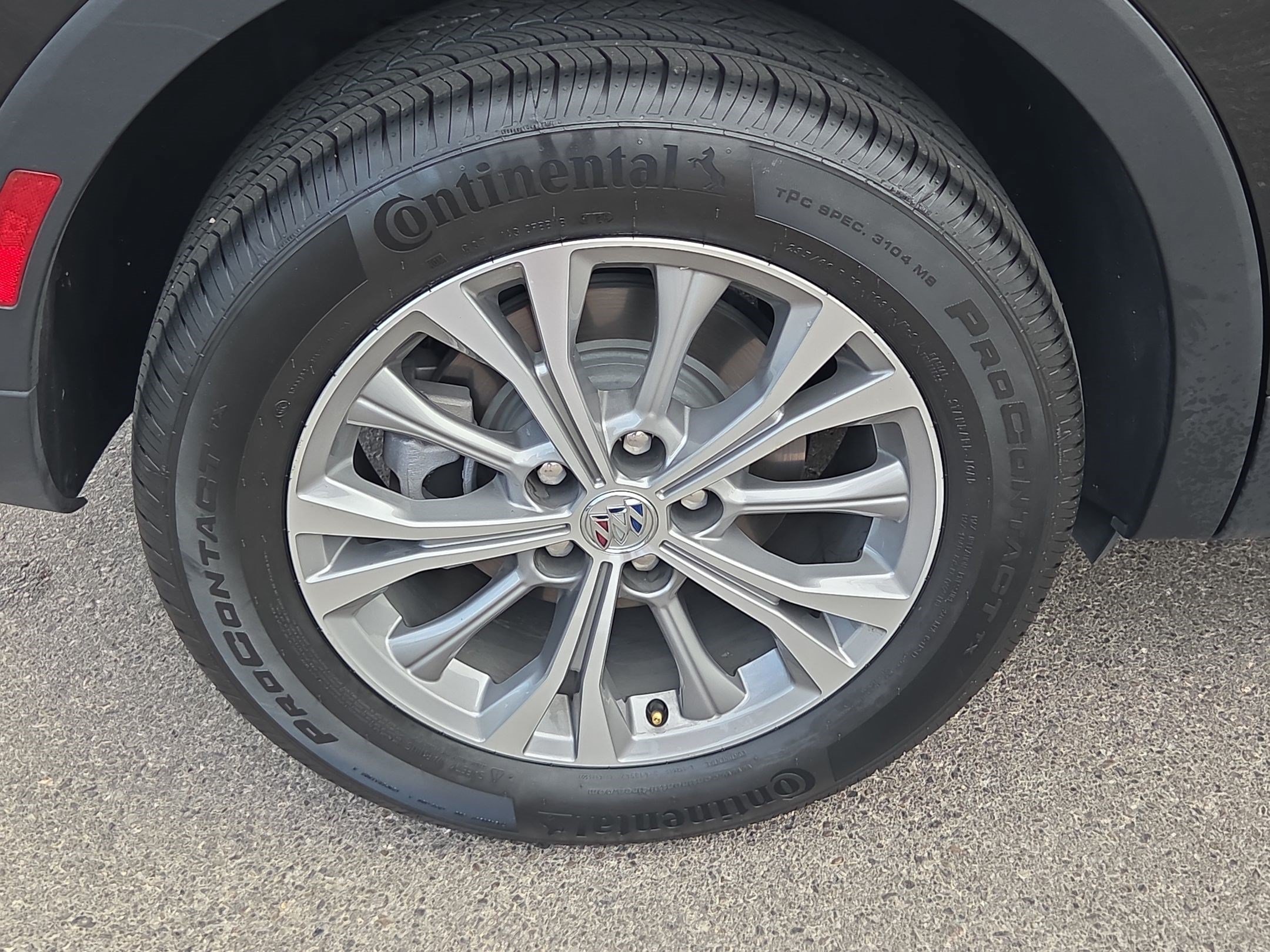 Certified 2022 Buick Envision Preferred FWD image 12