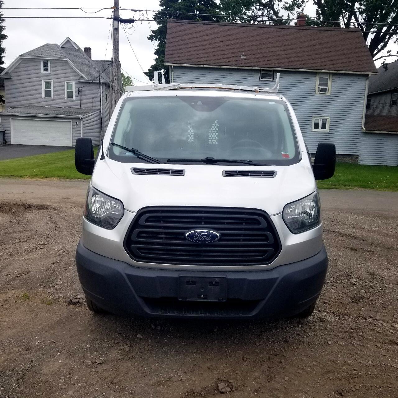 Used 2016 Ford Transit 250 130 Low Roof image 8