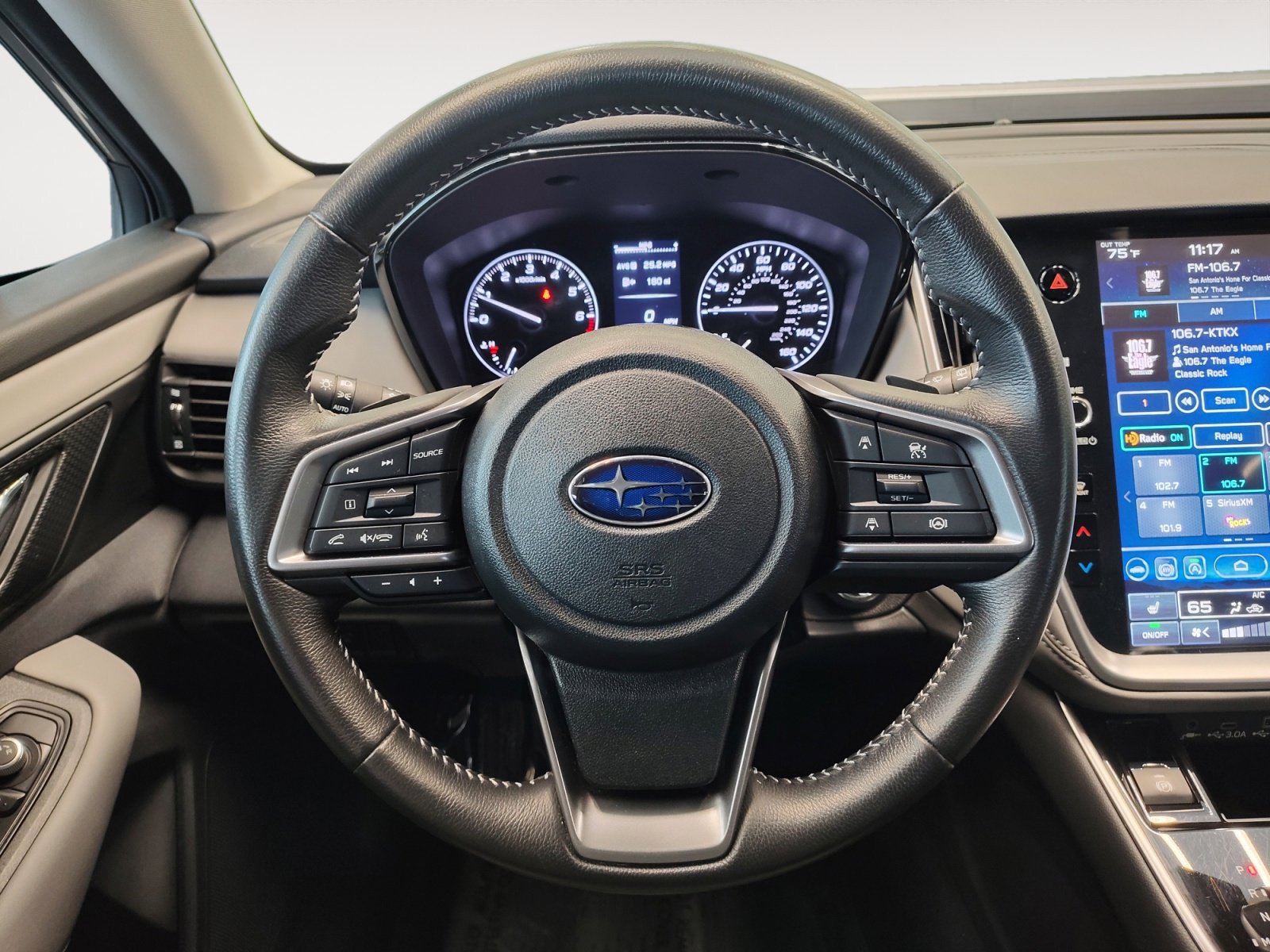 Used 2025 Subaru Outback Premium w/ Popular Package #1A AWD/4WD image 18