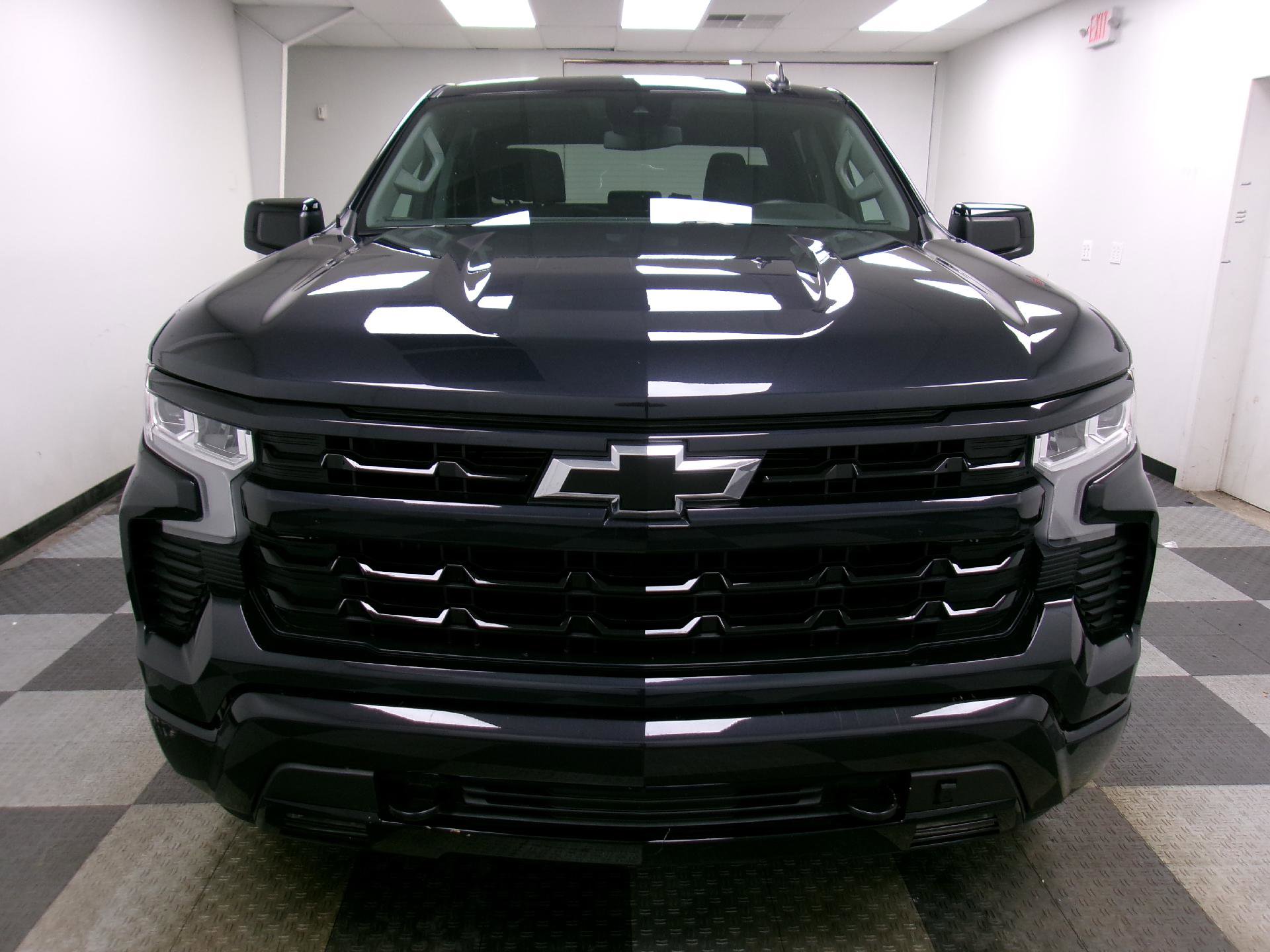 Certified 2024 Chevrolet Silverado 1500 RST w/ Z71 Off-Road Package AWD/4WD image 15