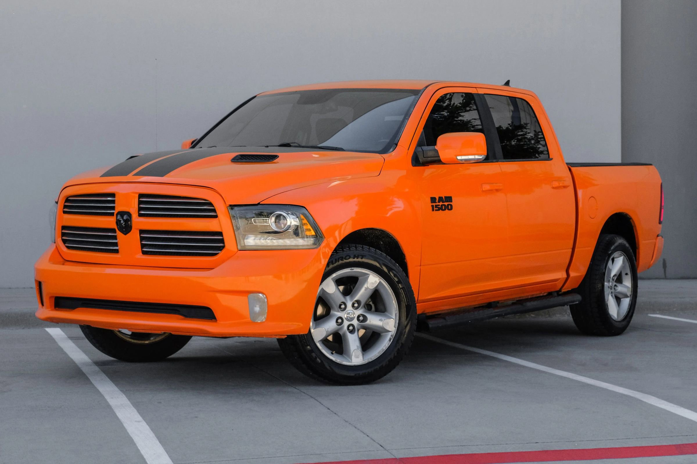 Used 2017 RAM 1500 Sport w/ Ignition Orange Sport Package RWD image 10