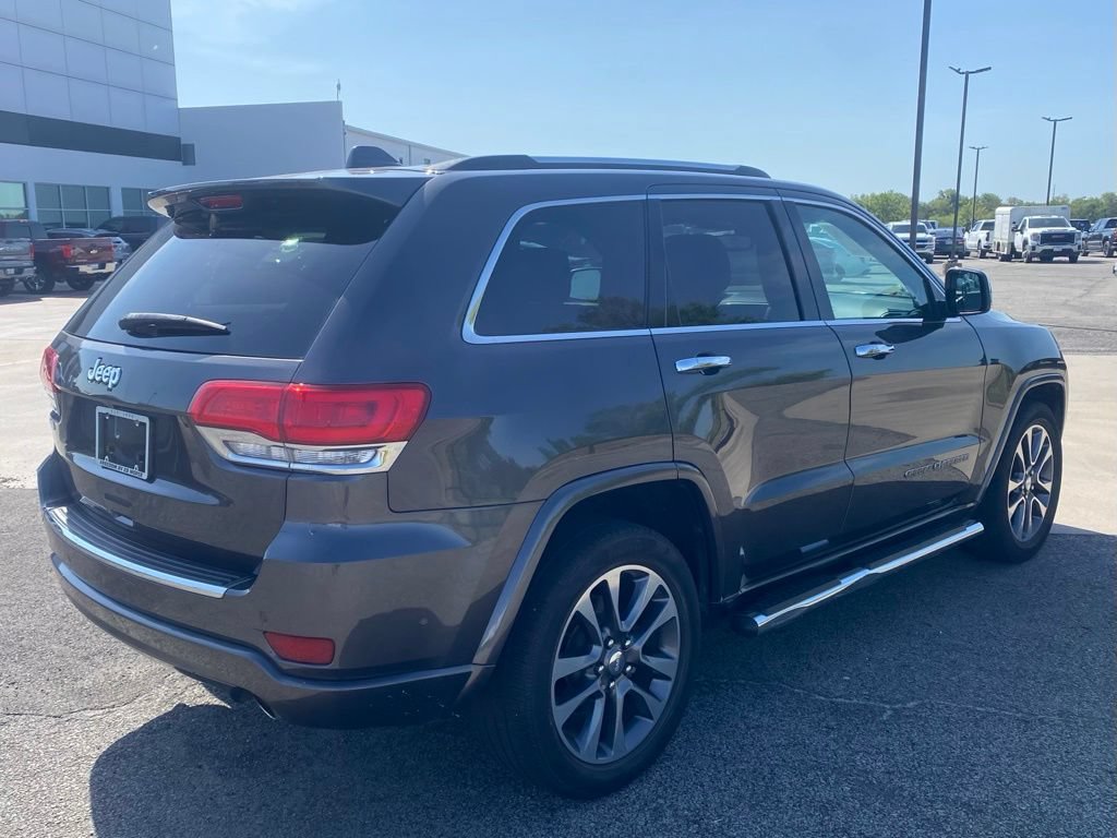 Used 2018 Jeep Grand Cherokee Overland RWD image 5