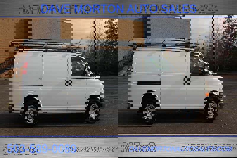 Used 2015 Chevrolet Express 3500 image 5