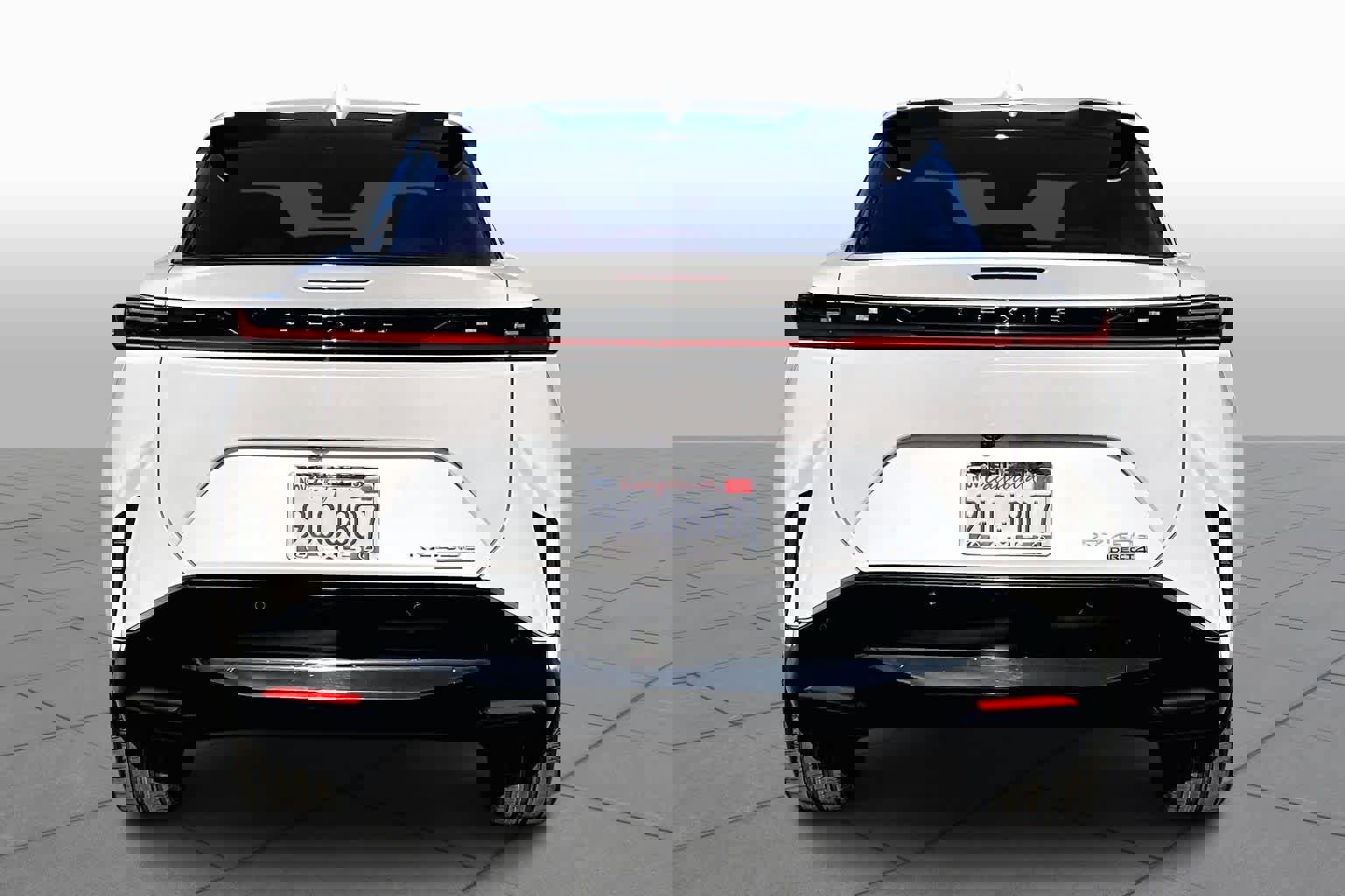 Used 2023 Lexus RZ 450e Premium image 4