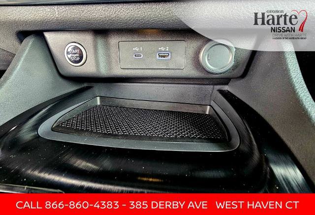 Certified 2022 Nissan Rogue SV w/ SV Premium Package image 30