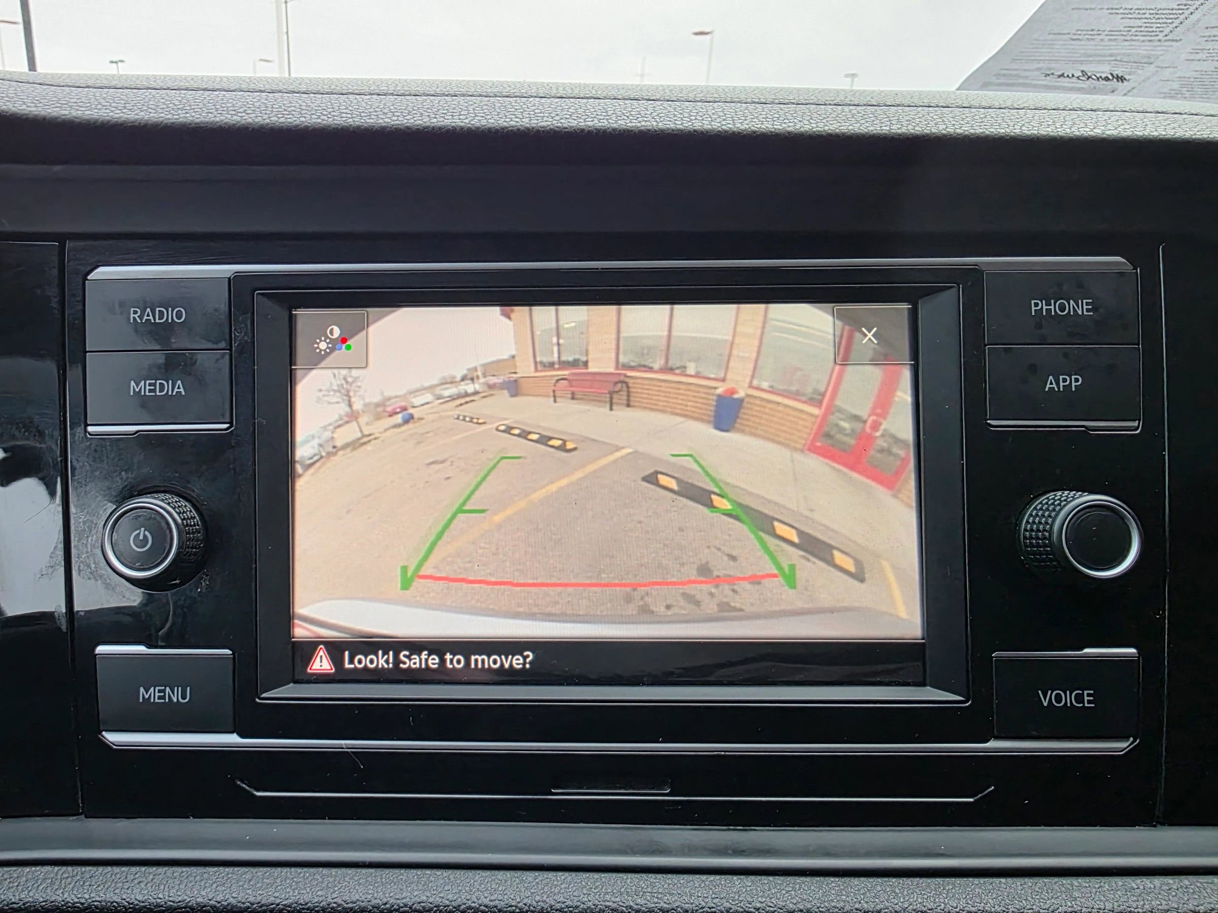 Used 2020 Volkswagen Jetta S image 12