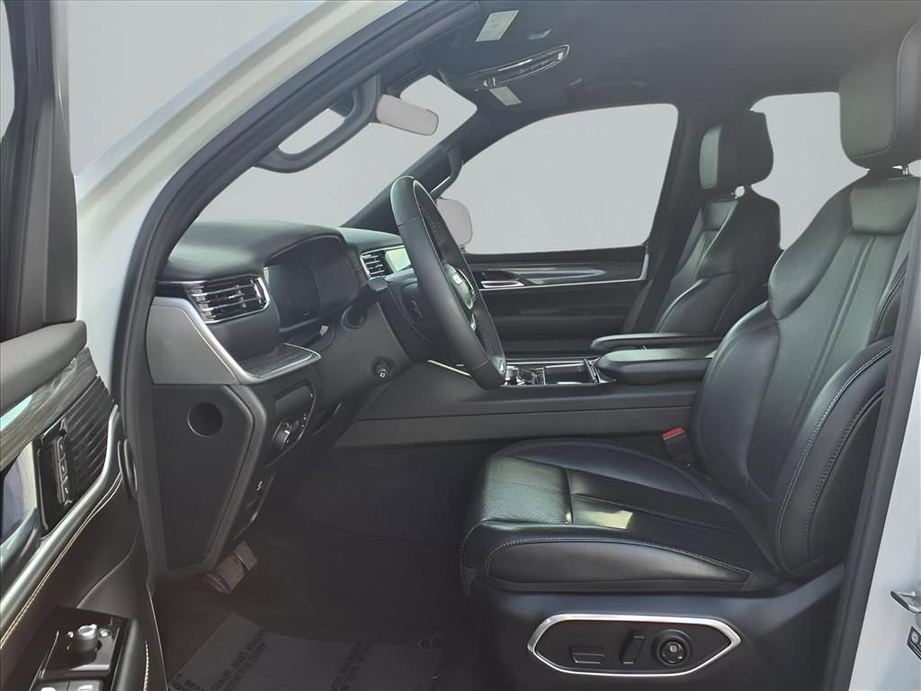 Used 2022 Jeep Wagoneer Series II image 24