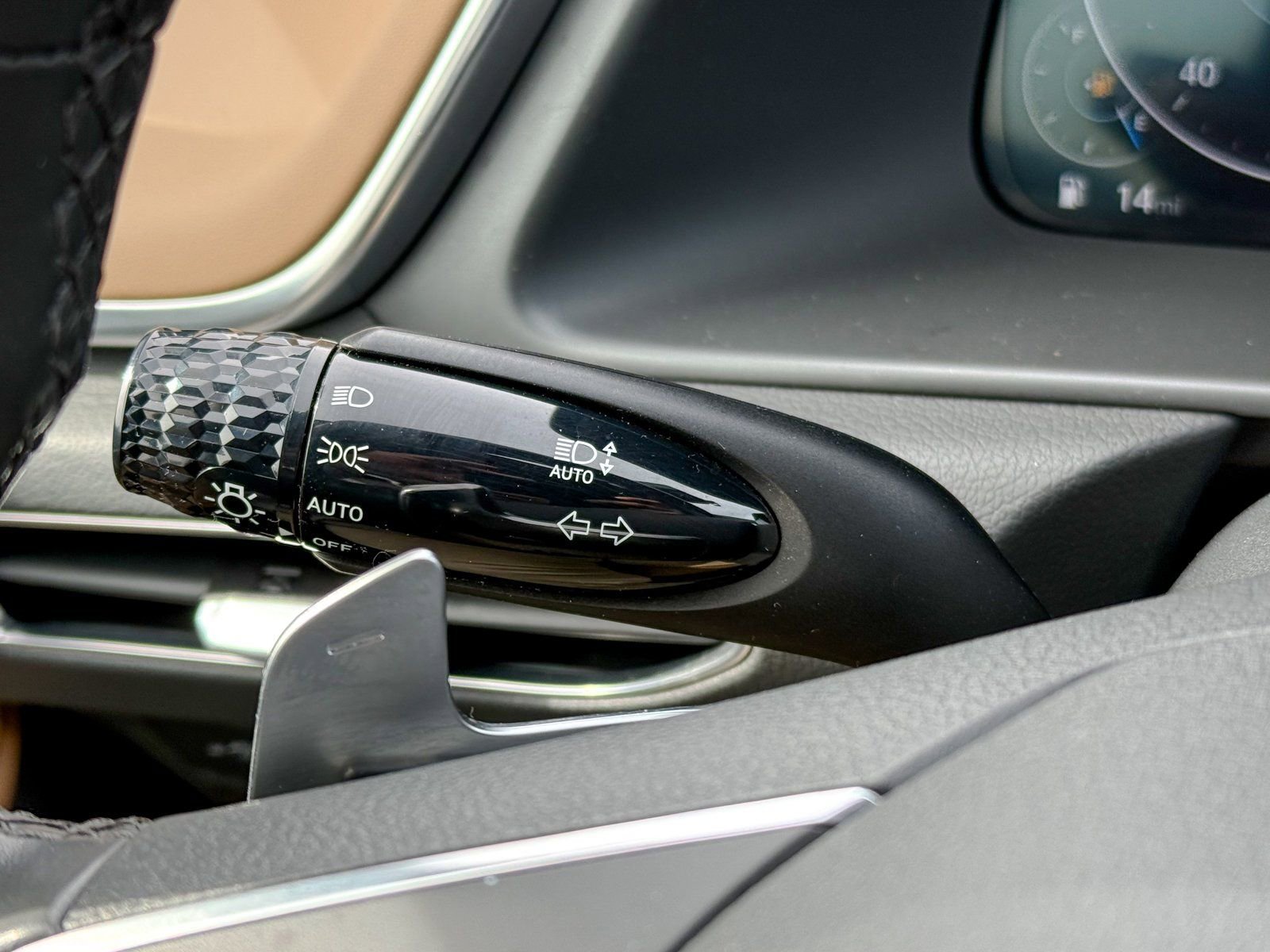 Used 2020 Hyundai Sonata Limited image 29