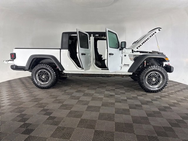 Used 2020 Jeep Gladiator Rubicon w/ Trailer Tow Package image 12