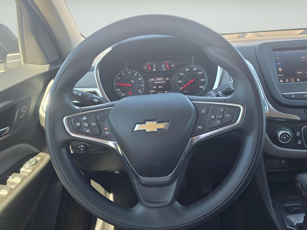 Used 2023 Chevrolet Equinox LS image 16