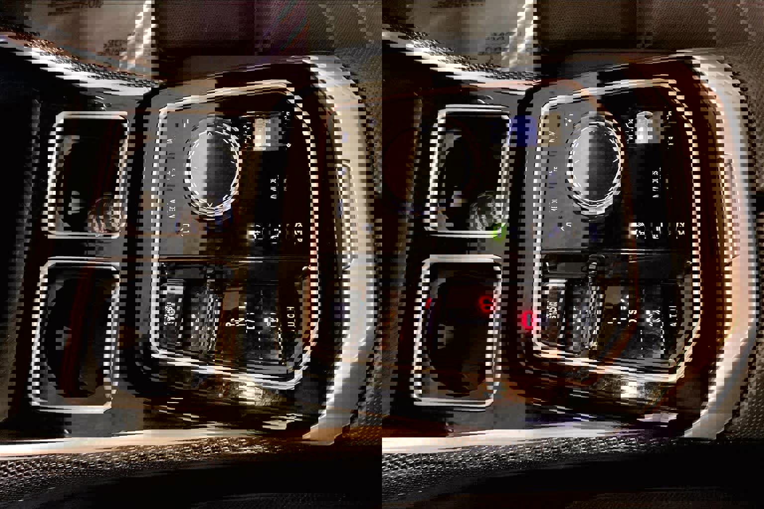 Certified 2023 BMW 760i xDrive w/ Executive Package image 15