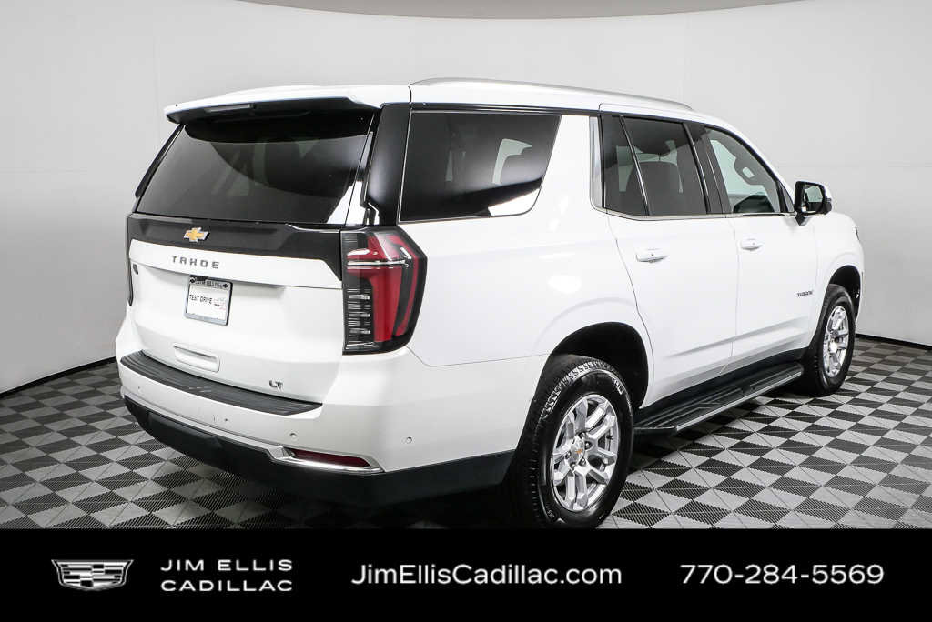Used 2025 Chevrolet Tahoe LT RWD image 3