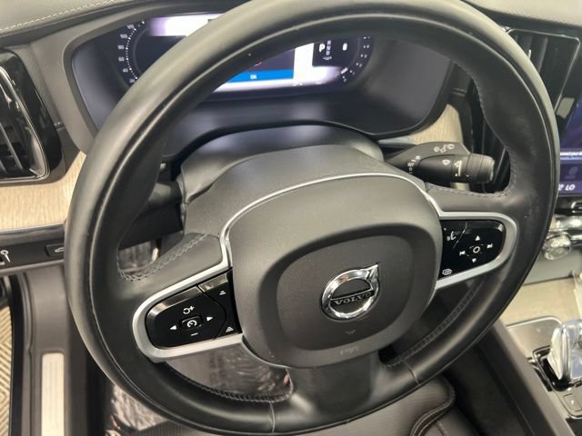 Used 2022 Volvo XC60 B5 Inscription w/ Climate Package AWD/4WD image 20