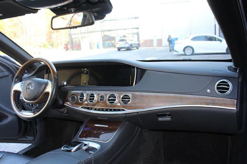 Used 2015 Mercedes-Benz S 550 4MATIC Sedan image 13