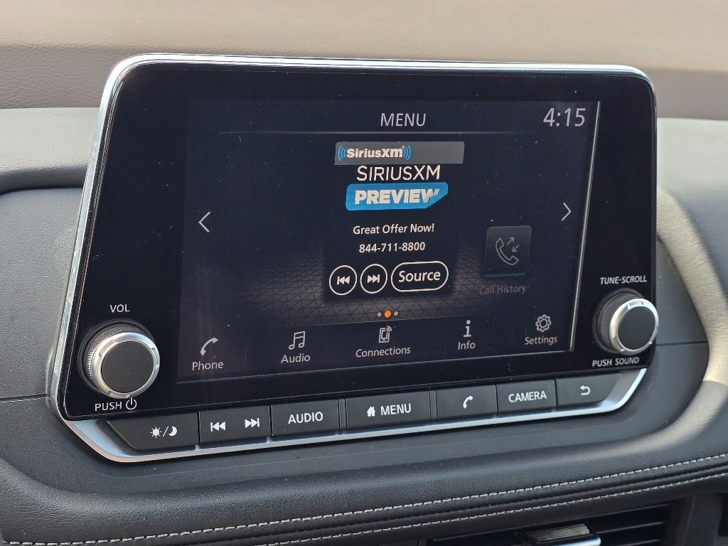 Used 2023 Nissan Rogue S image 21