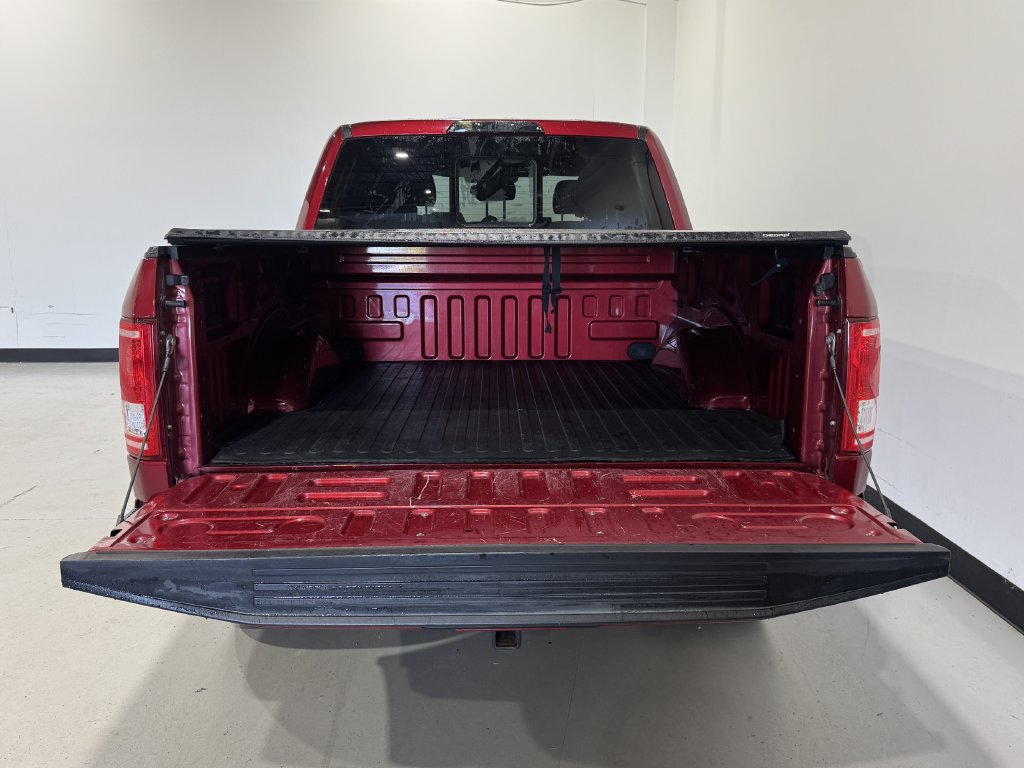 Used 2017 Ford F150 XLT w/ Equipment Group 302A Luxury AWD/4WD image 27