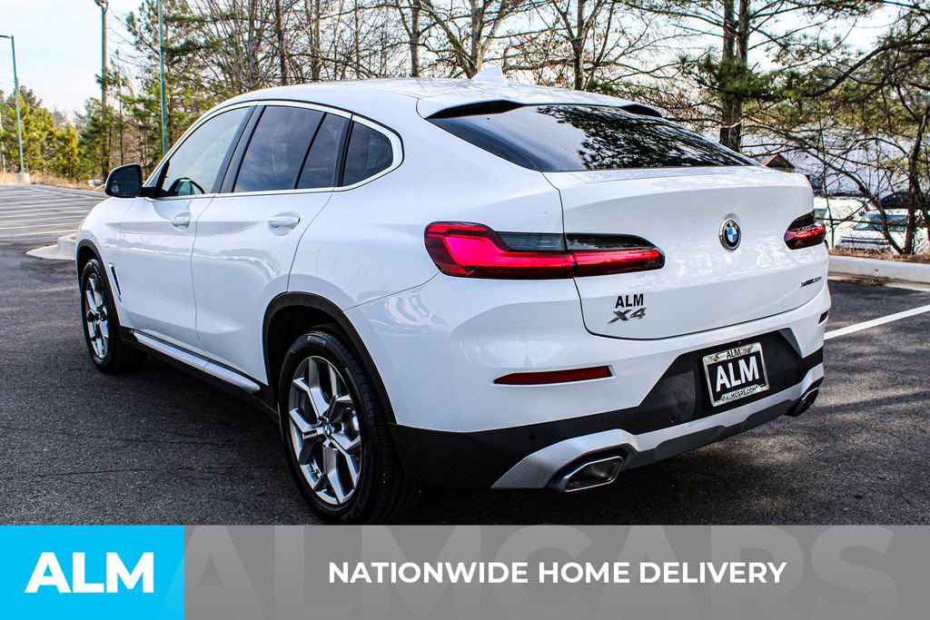 Used 2024 BMW X4 xDrive30i image 4