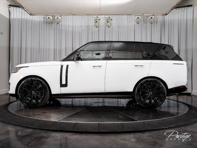 Used 2025 Land Rover Range Rover Autobiography AWD/4WD image 5