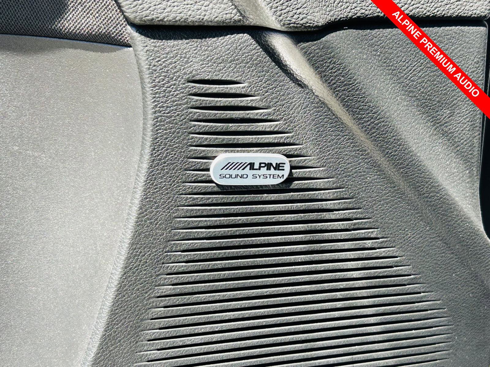 Used 2021 Dodge Challenger SRT Hellcat RWD image 4