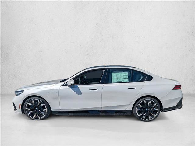 New 2027 BMW 550e xDrive AWD/4WD image 5