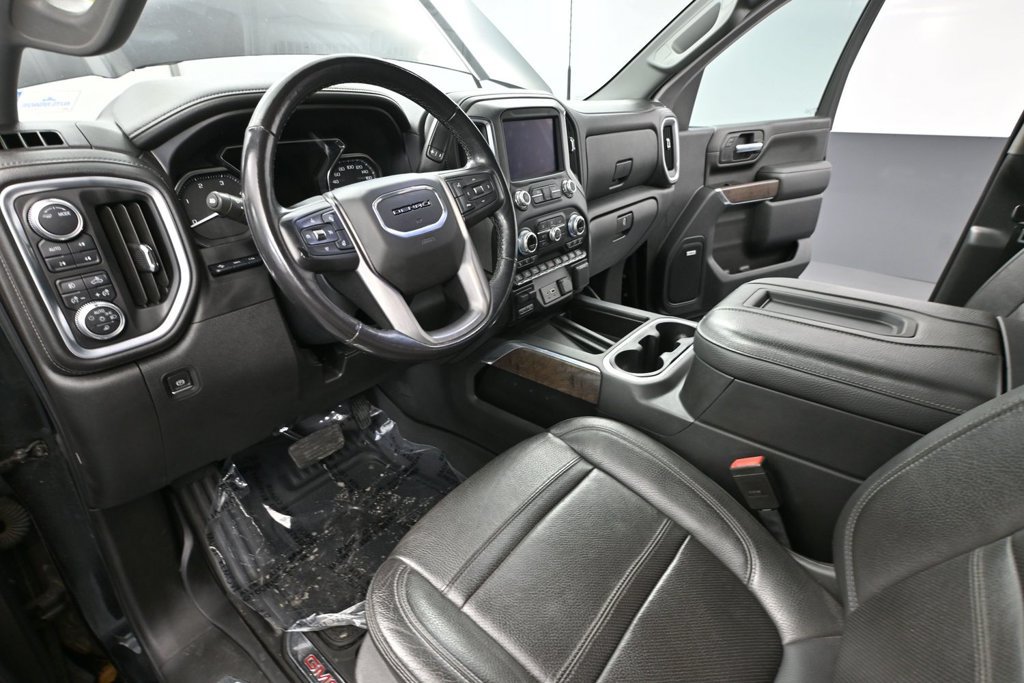 Used 2021 GMC Sierra 2500 Denali w/ Denali Ultimate Package AWD/4WD image 17