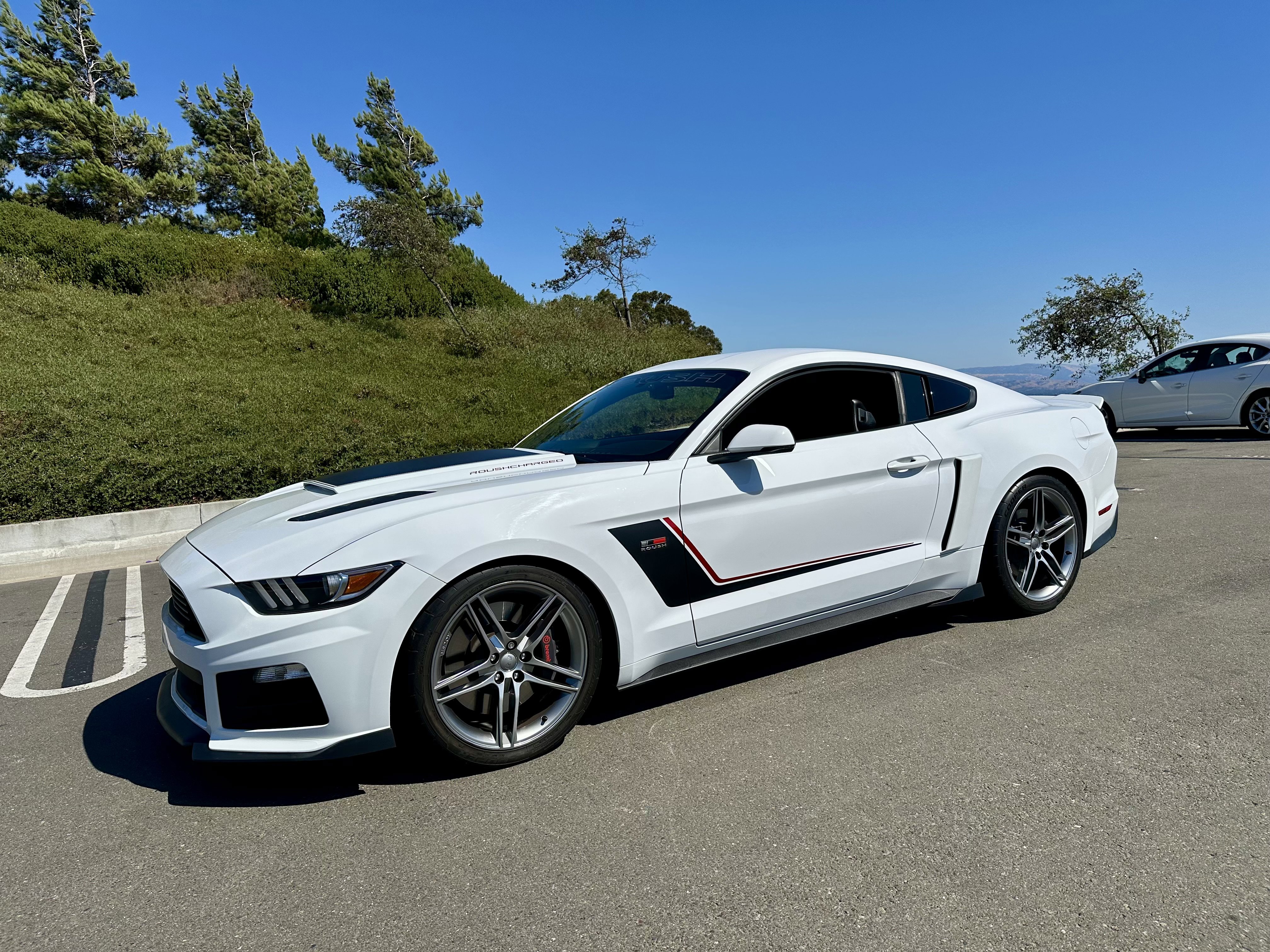 Used 2016 Ford Mustang GT Premium w/ GT Performance Package image 3