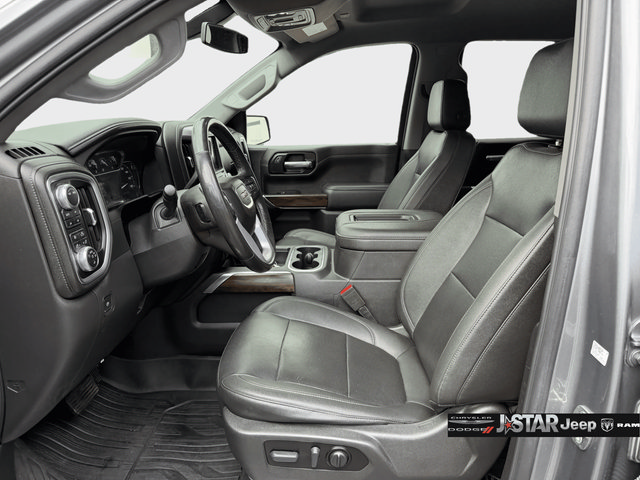 Used 2022 GMC Sierra 1500 SLT w/ SLT Premium Package AWD/4WD image 10