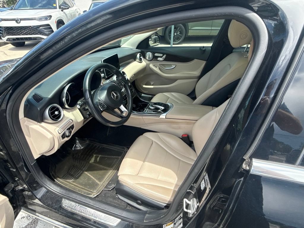 Used 2015 Mercedes-Benz C 300 4MATIC Sedan image 13