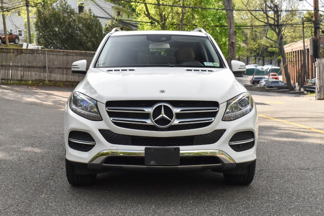 Used 2019 Mercedes-Benz GLE 400 4MATIC image 13