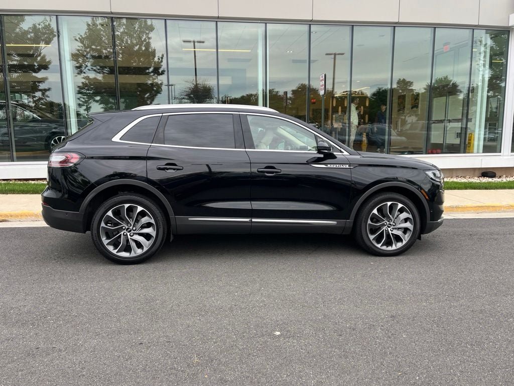 Certified 2023 Lincoln Nautilus Reserve w/ Equipment Group 201A AWD/4WD image 10