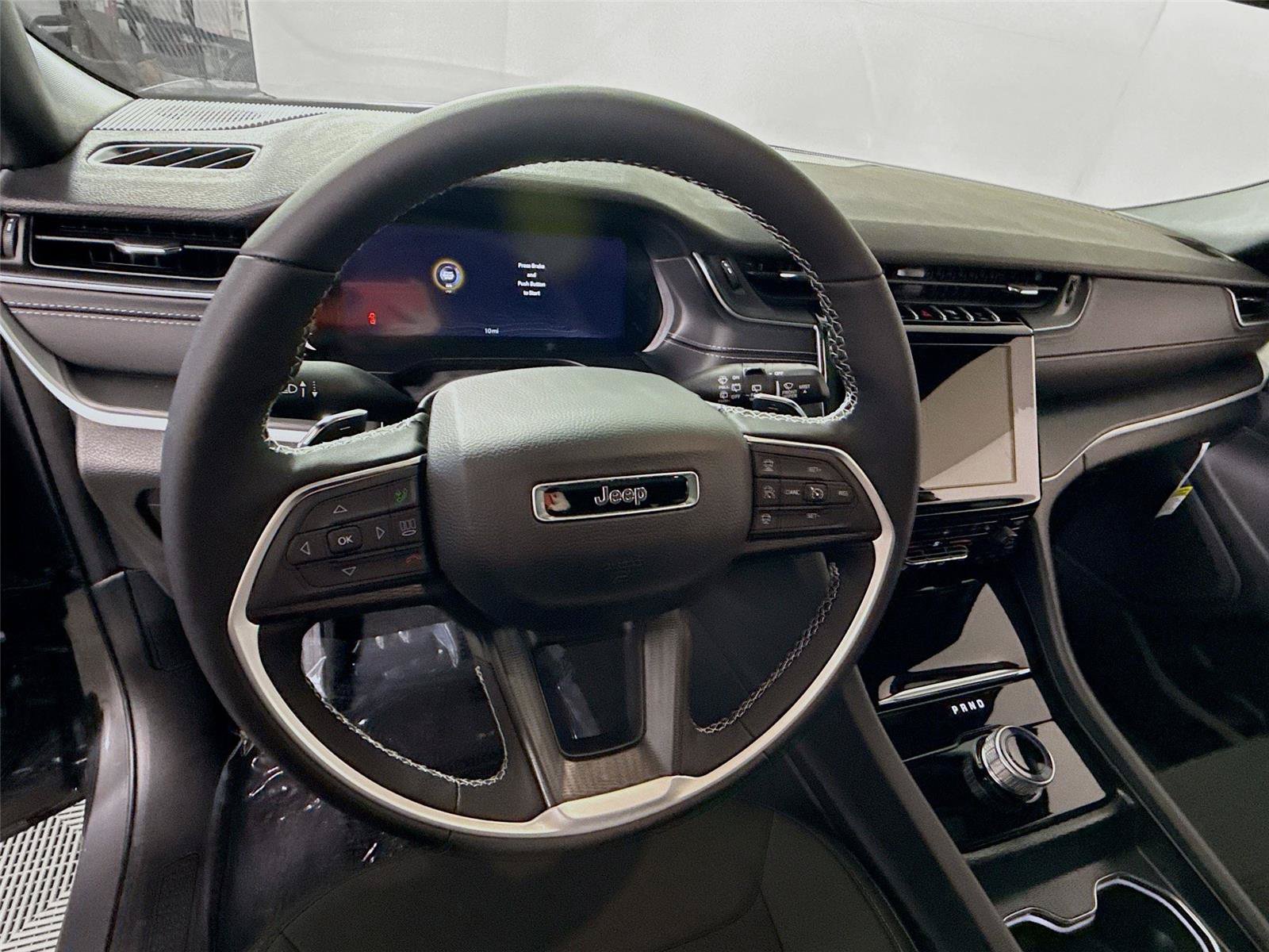New 2026 Jeep Grand Cherokee L 4WD image 5