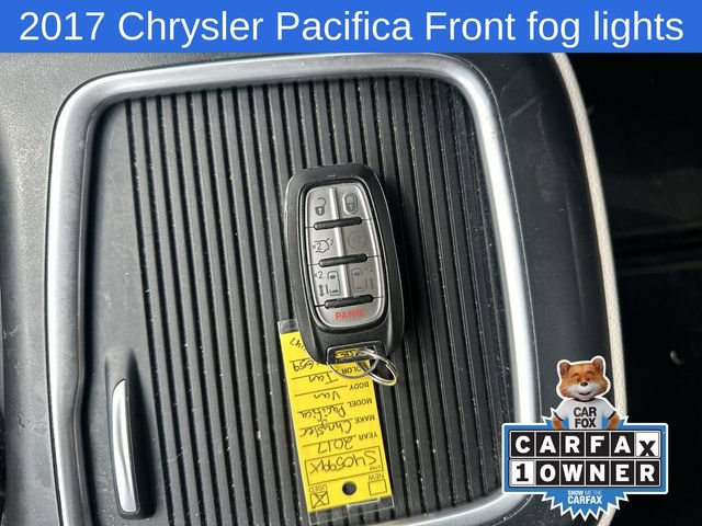Used 2017 Chrysler Pacifica Touring-L Plus w/ Tire & Wheel Group image 30