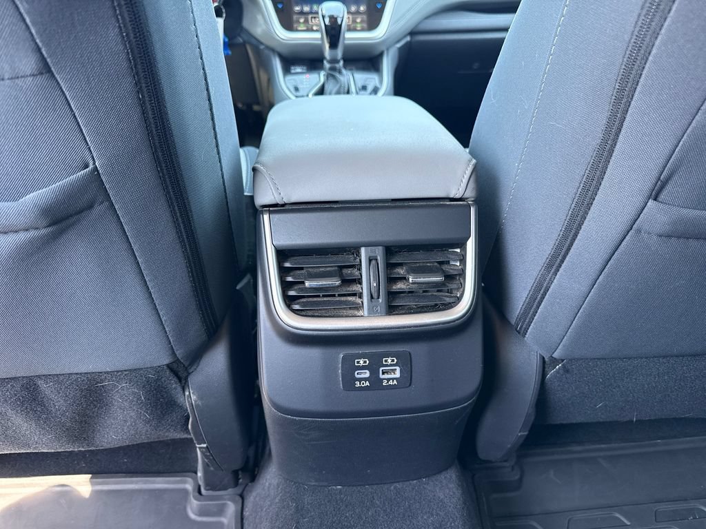 Used 2025 Subaru Outback Premium w/ Popular Package #1A AWD/4WD image 11