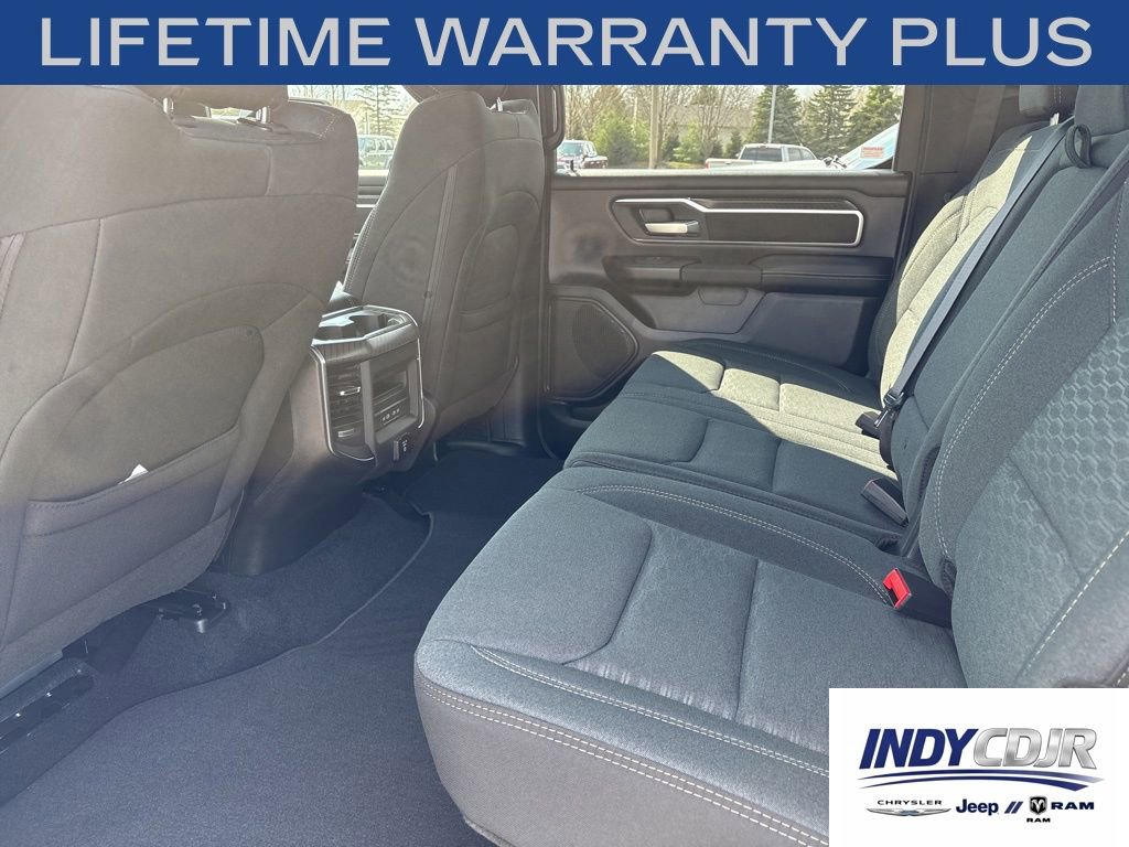 New 2026 RAM 1500 4x4 Crew Cab image 9