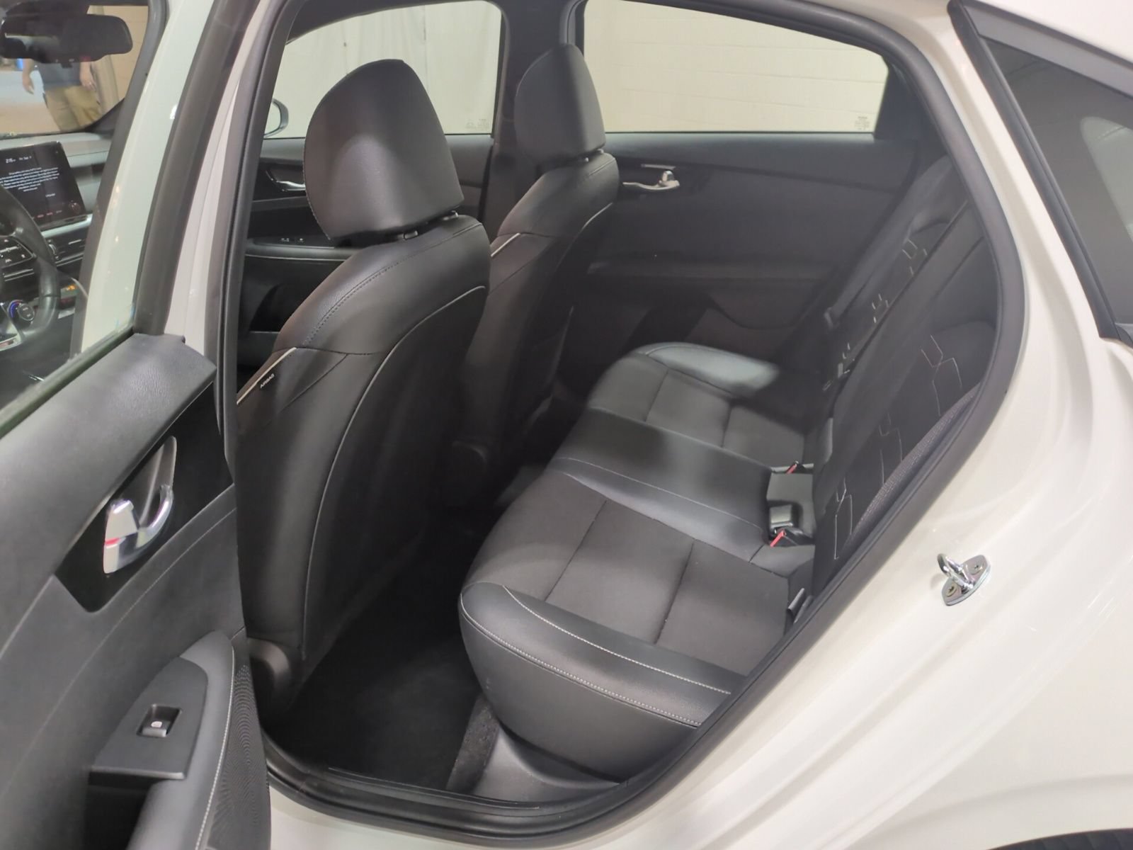 Certified 2024 Kia Forte GT-Line w/ GT-Line Premium Package FWD image 14