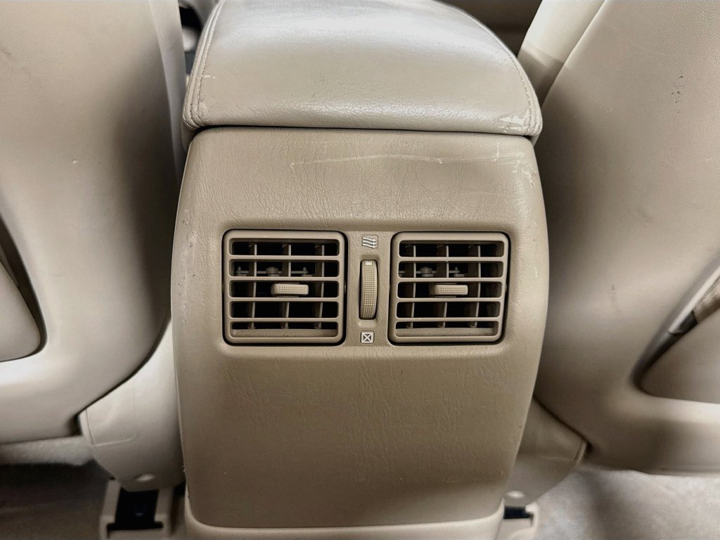 Used 2003 Lexus ES 330 w/ Premium Pkg FWD image 28