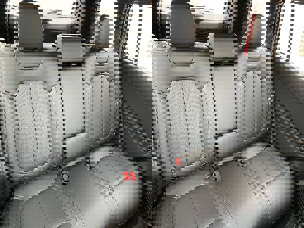 New 2026 Jeep Cherokee Limited image 18