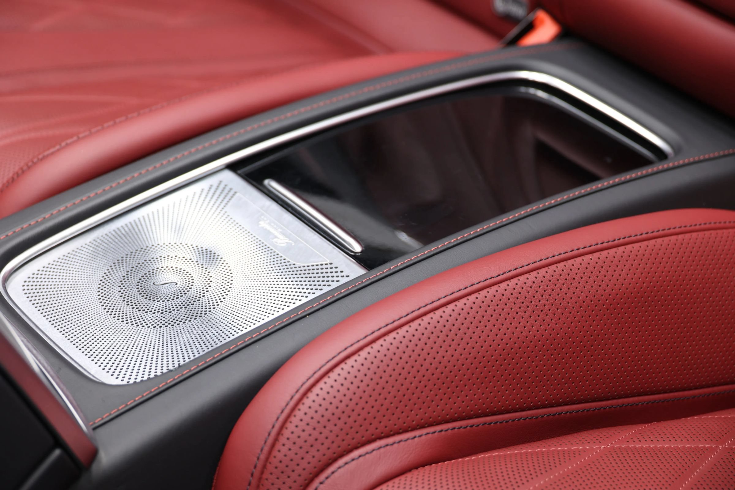 Used 2017 Mercedes-Benz S 63 AMG 4MATIC Cabriolet w/ Carbon Fiber Package image 50