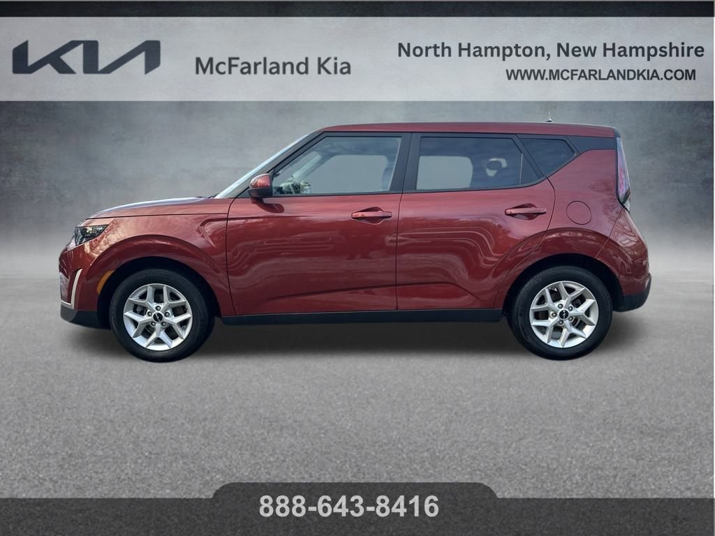 Used 2024 Kia Soul LX w/ Option Group 015 image 4