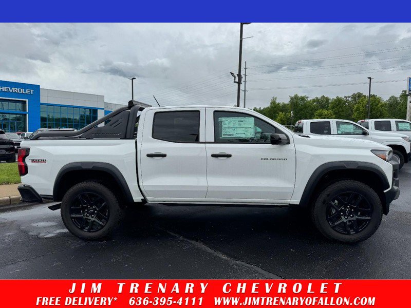New 2025 Chevrolet Colorado Trail Boss w/ Midnight Edition