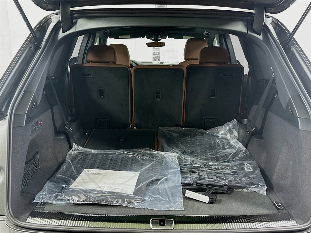 Used 2026 Audi Q7 3.0T Premium Plus w/ Premium Plus Package image 16